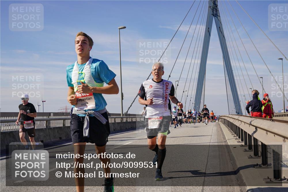 03.10.2025 - Köhlbrandbrückenlauf Michael Burmester http://msf.ph/oto/9099531 03.10.2025 12:45:39 Position 2 4451, 6024 meine-sportfotos.de