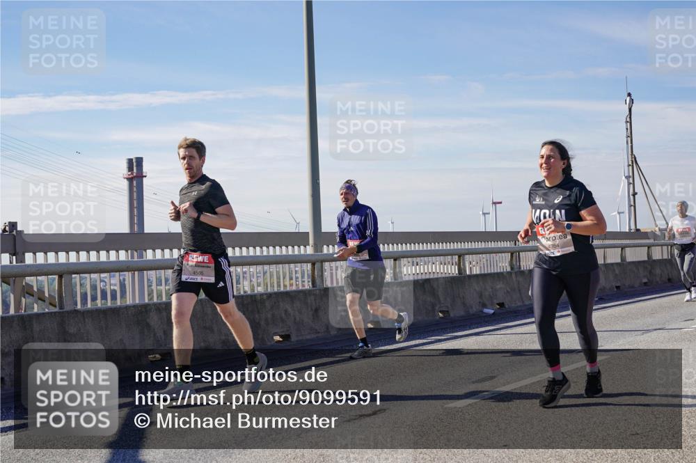 03.10.2025 - Köhlbrandbrückenlauf Michael Burmester http://msf.ph/oto/9099591 03.10.2025 12:45:43 Position 2 4505, 4364 meine-sportfotos.de