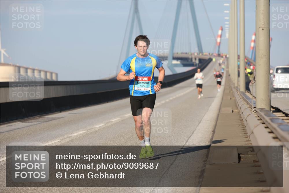 03.10.2025 - Köhlbrandbrückenlauf Lena Gebhardt http://msf.ph/oto/9099687 03.10.2025 09:35:34 Position 2 3304 meine-sportfotos.de
