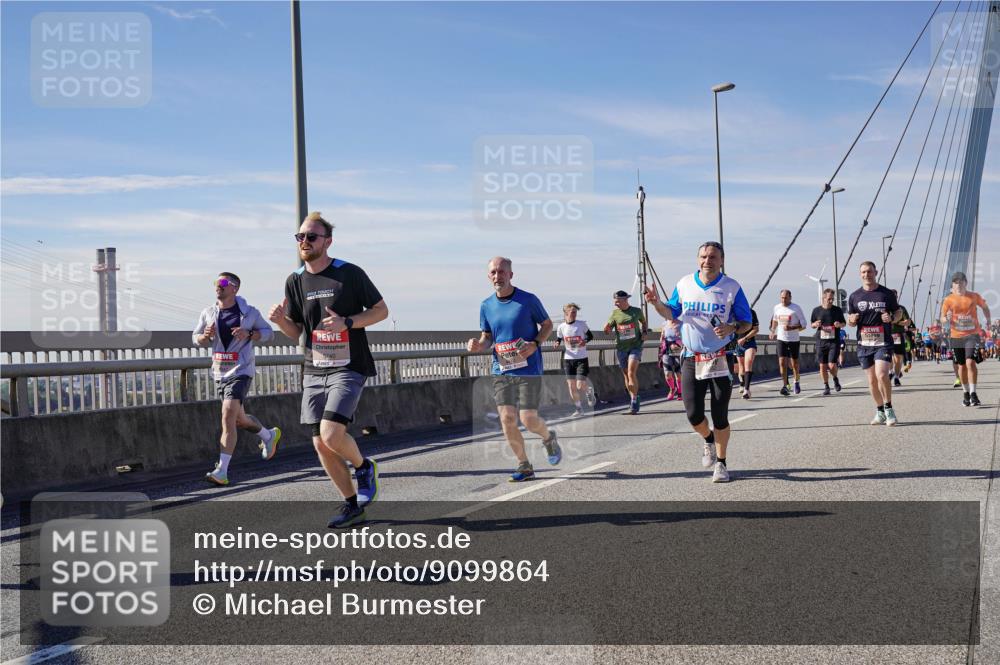 03.10.2025 - Köhlbrandbrückenlauf Michael Burmester http://msf.ph/oto/9099864 03.10.2025 12:45:52 Position 2 5740, 11131 meine-sportfotos.de