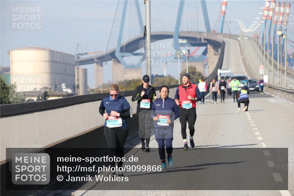 03.10.2025 - Köhlbrandbrückenlauf Jannik Wohlers http://msf.ph/oto/9099866 03.10.2025 10:27:36 Position 3 3776 meine-sportfotos.de