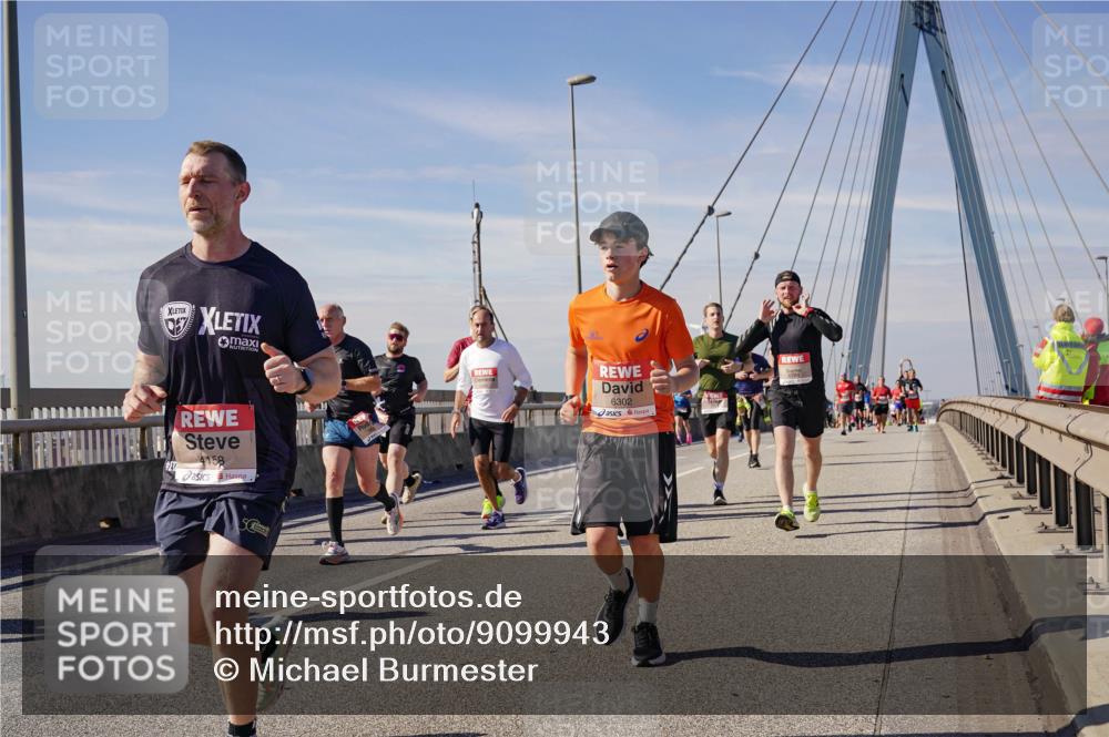 03.10.2025 - Köhlbrandbrückenlauf Michael Burmester http://msf.ph/oto/9099943 03.10.2025 12:45:55 Position 2 6302, 158 meine-sportfotos.de