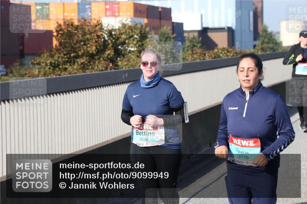 03.10.2025 - Köhlbrandbrückenlauf Jannik Wohlers http://msf.ph/oto/9099949 03.10.2025 10:27:51 Position 3 2546, 3776 meine-sportfotos.de