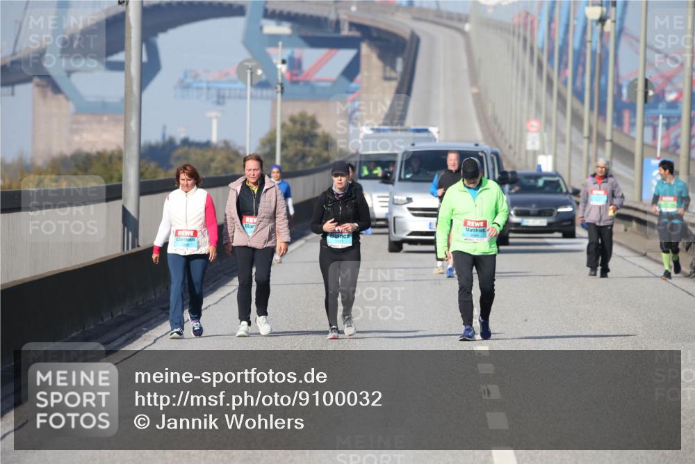 03.10.2025 - Köhlbrandbrückenlauf Jannik Wohlers http://msf.ph/oto/9100032 03.10.2025 10:28:21 Position 3  meine-sportfotos.de