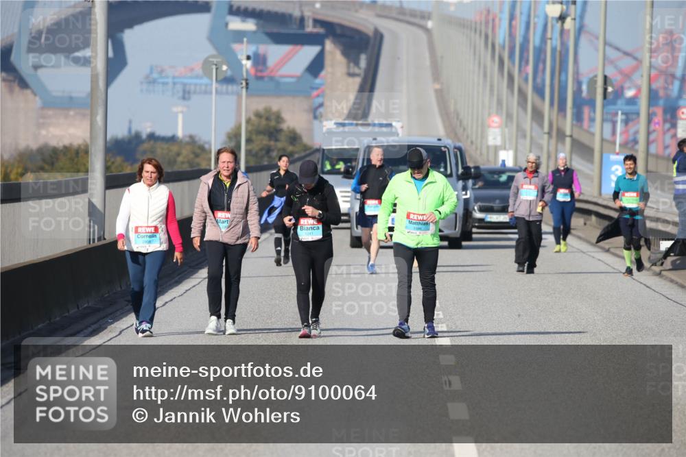 03.10.2025 - Köhlbrandbrückenlauf Jannik Wohlers http://msf.ph/oto/9100064 03.10.2025 10:28:23 Position 3 1241 meine-sportfotos.de