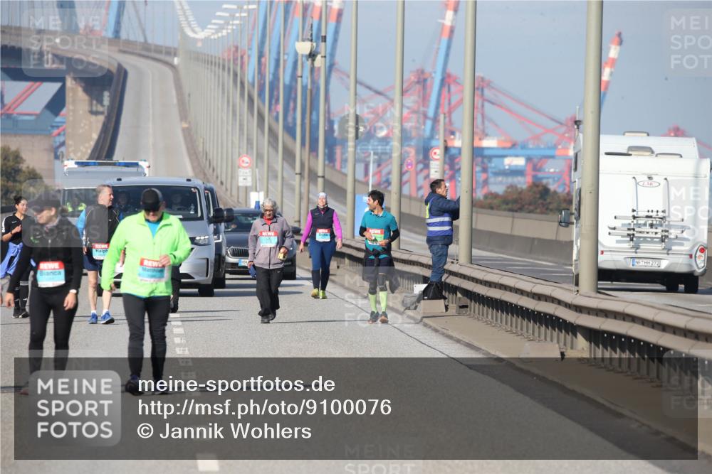 03.10.2025 - Köhlbrandbrückenlauf Jannik Wohlers http://msf.ph/oto/9100076 03.10.2025 10:28:25 Position 3  meine-sportfotos.de