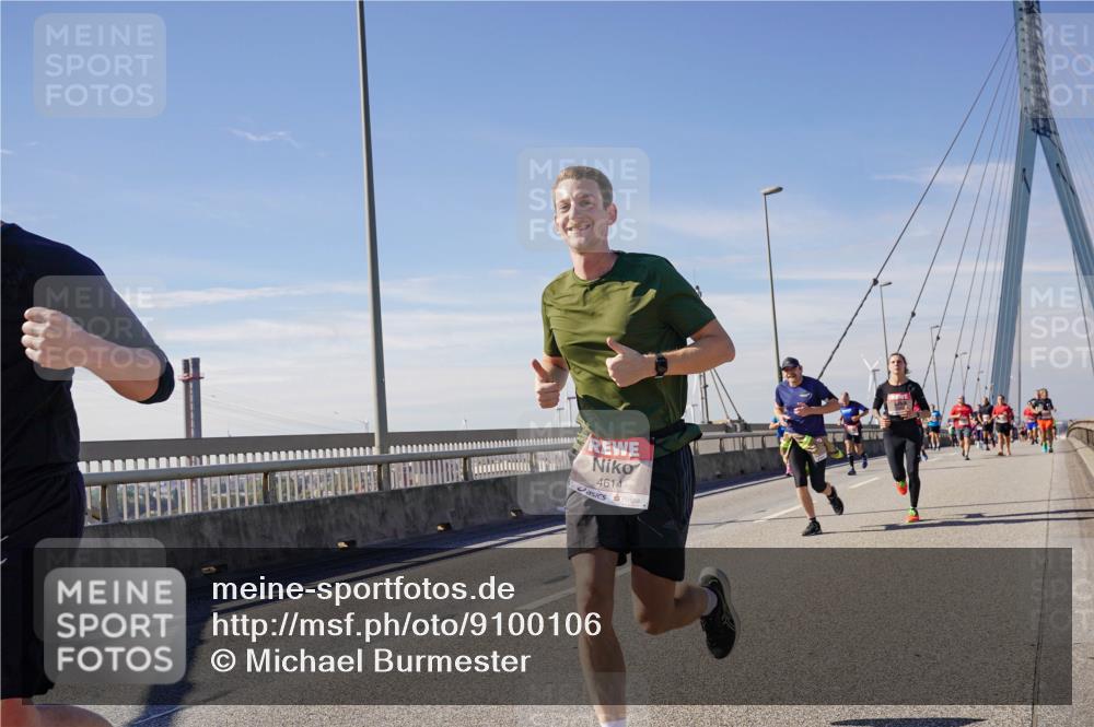 03.10.2025 - Köhlbrandbrückenlauf Michael Burmester http://msf.ph/oto/9100106 03.10.2025 12:45:59 Position 2 1111111, 4614 meine-sportfotos.de
