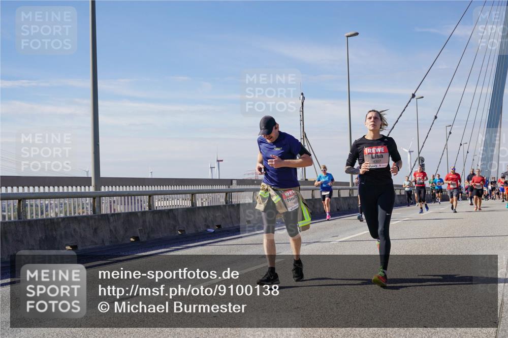 03.10.2025 - Köhlbrandbrückenlauf Michael Burmester http://msf.ph/oto/9100138 03.10.2025 12:46:00 Position 2 4307 meine-sportfotos.de