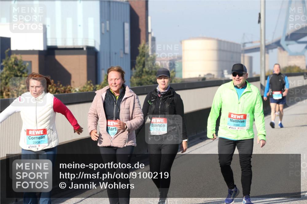 03.10.2025 - Köhlbrandbrückenlauf Jannik Wohlers http://msf.ph/oto/9100219 03.10.2025 10:28:47 Position 3 2908, 290, 1241, 3396 meine-sportfotos.de