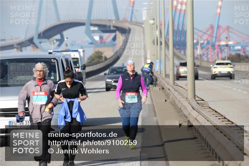 03.10.2025 - Köhlbrandbrückenlauf Jannik Wohlers http://msf.ph/oto/9100259 03.10.2025 10:29:12 Position 3 31, 3774 meine-sportfotos.de