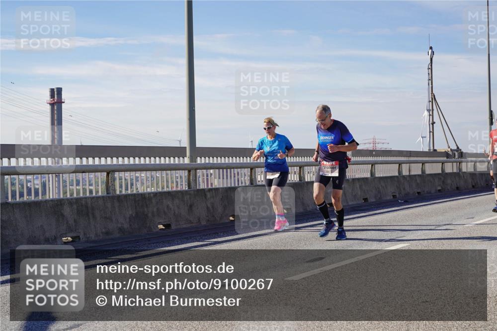03.10.2025 - Köhlbrandbrückenlauf Michael Burmester http://msf.ph/oto/9100267 03.10.2025 12:46:04 Position 2 11111 meine-sportfotos.de