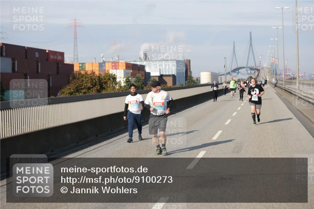 03.10.2025 - Köhlbrandbrückenlauf Jannik Wohlers http://msf.ph/oto/9100273 03.10.2025 10:20:54 Position 3  meine-sportfotos.de