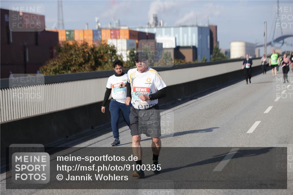 03.10.2025 - Köhlbrandbrückenlauf Jannik Wohlers http://msf.ph/oto/9100335 03.10.2025 10:20:55 Position 3 3347 meine-sportfotos.de