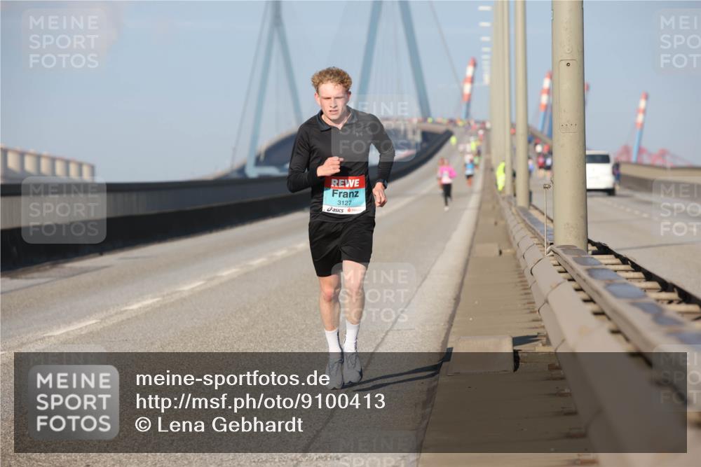 03.10.2025 - Köhlbrandbrückenlauf Lena Gebhardt http://msf.ph/oto/9100413 03.10.2025 09:35:59 Position 2 3127 meine-sportfotos.de