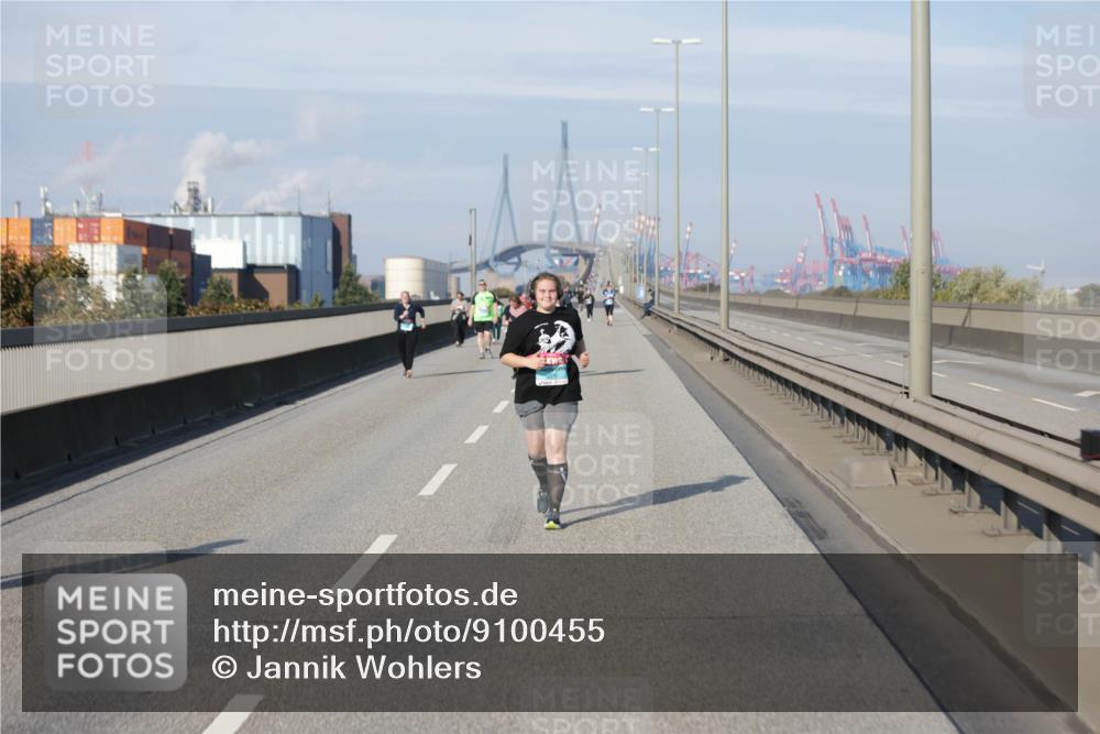 03.10.2025 - Köhlbrandbrückenlauf Jannik Wohlers http://msf.ph/oto/9100455 03.10.2025 10:20:58 Position 3  meine-sportfotos.de