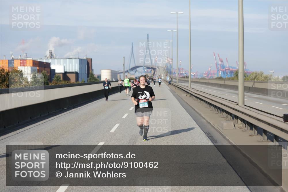 03.10.2025 - Köhlbrandbrückenlauf Jannik Wohlers http://msf.ph/oto/9100462 03.10.2025 10:20:58 Position 3 3370 meine-sportfotos.de