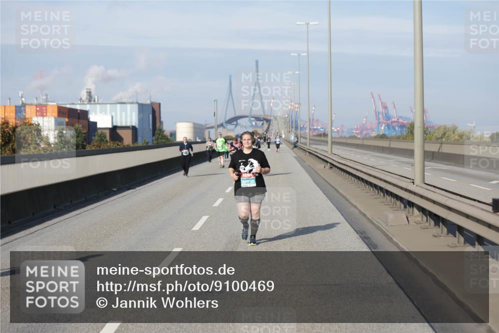 03.10.2025 - Köhlbrandbrückenlauf Jannik Wohlers http://msf.ph/oto/9100469 03.10.2025 10:20:58 Position 3 3370 meine-sportfotos.de