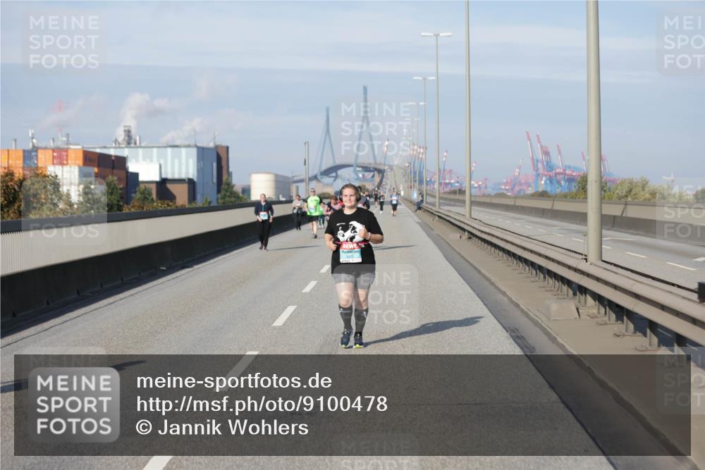 03.10.2025 - Köhlbrandbrückenlauf Jannik Wohlers http://msf.ph/oto/9100478 03.10.2025 10:20:58 Position 3  meine-sportfotos.de