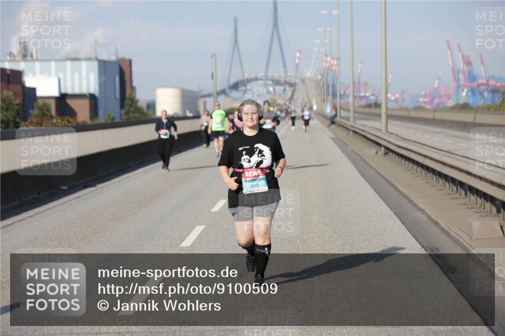 03.10.2025 - Köhlbrandbrückenlauf Jannik Wohlers http://msf.ph/oto/9100509 03.10.2025 10:20:59 Position 3 3370 meine-sportfotos.de
