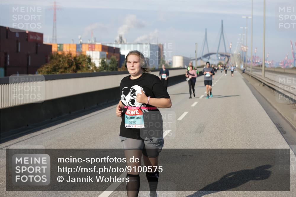03.10.2025 - Köhlbrandbrückenlauf Jannik Wohlers http://msf.ph/oto/9100575 03.10.2025 10:21:03 Position 3 3370 meine-sportfotos.de