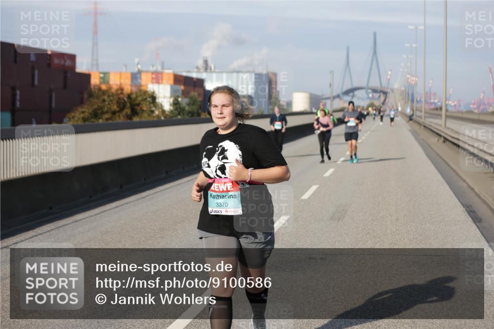03.10.2025 - Köhlbrandbrückenlauf Jannik Wohlers http://msf.ph/oto/9100586 03.10.2025 10:21:03 Position 3 3370 meine-sportfotos.de