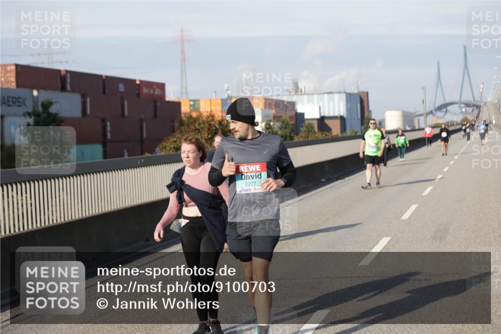 03.10.2025 - Köhlbrandbrückenlauf Jannik Wohlers http://msf.ph/oto/9100703 03.10.2025 10:21:12 Position 3 2277 meine-sportfotos.de