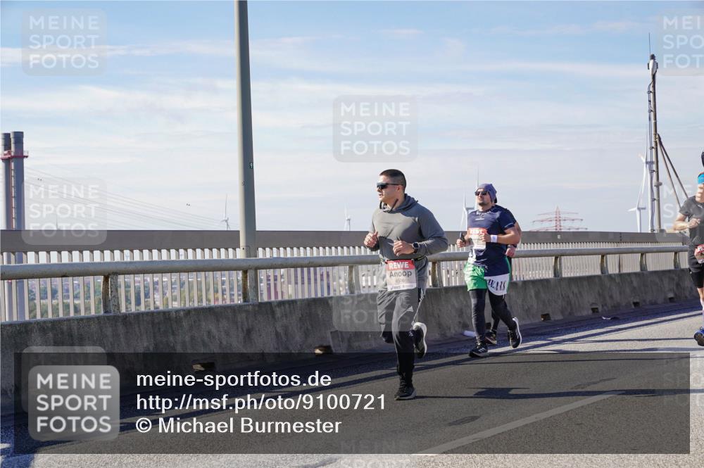 03.10.2025 - Köhlbrandbrückenlauf Michael Burmester http://msf.ph/oto/9100721 03.10.2025 12:46:18 Position 2 4506 meine-sportfotos.de