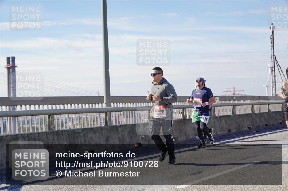 03.10.2025 - Köhlbrandbrückenlauf Michael Burmester http://msf.ph/oto/9100728 03.10.2025 12:46:18 Position 2 4506 meine-sportfotos.de