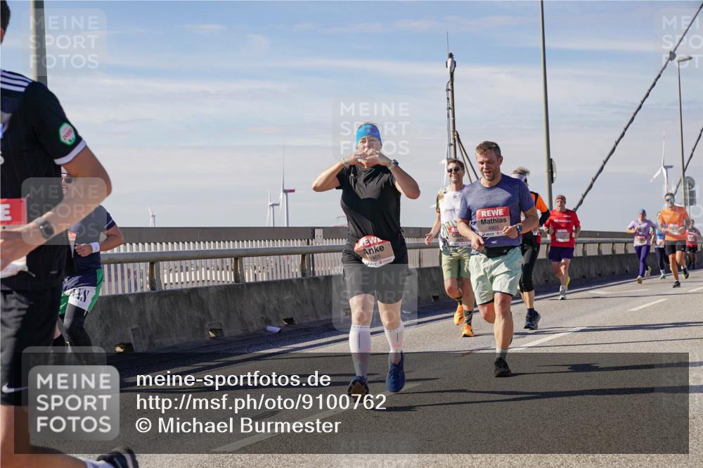 03.10.2025 - Köhlbrandbrückenlauf Michael Burmester http://msf.ph/oto/9100762 03.10.2025 12:46:20 Position 2 5965, 4901 meine-sportfotos.de