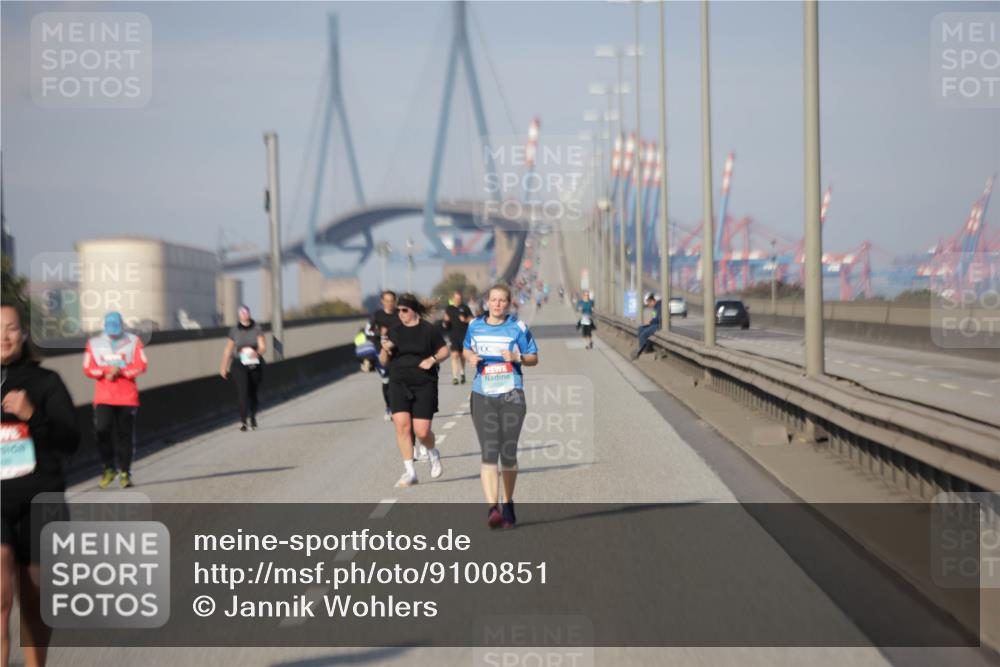 03.10.2025 - Köhlbrandbrückenlauf Jannik Wohlers http://msf.ph/oto/9100851 03.10.2025 10:21:30 Position 3  meine-sportfotos.de