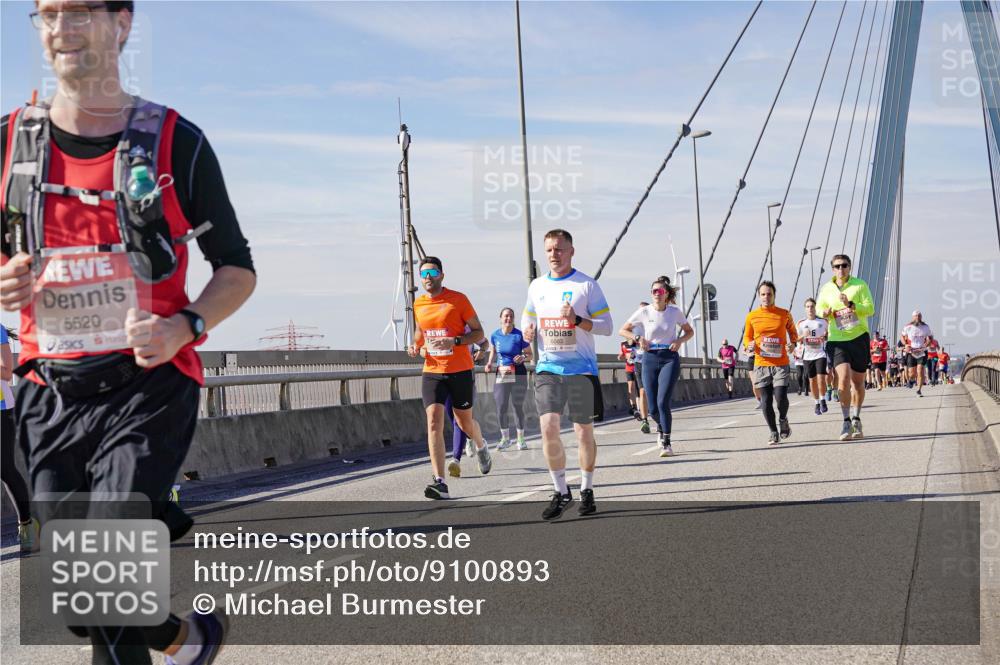 03.10.2025 - Köhlbrandbrückenlauf Michael Burmester http://msf.ph/oto/9100893 03.10.2025 12:46:24 Position 2 5520, 6083 meine-sportfotos.de