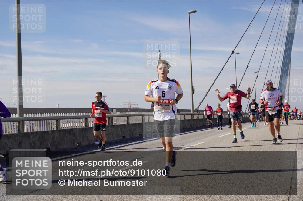 03.10.2025 - Köhlbrandbrückenlauf Michael Burmester http://msf.ph/oto/9101080 03.10.2025 12:46:32 Position 2 6, 4580 meine-sportfotos.de
