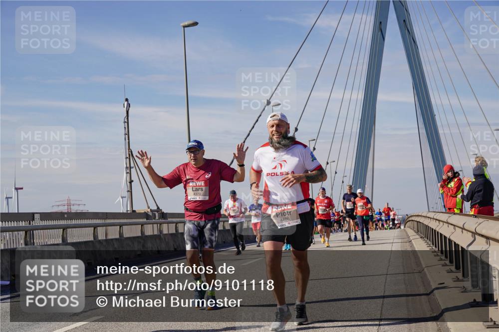 03.10.2025 - Köhlbrandbrückenlauf Michael Burmester http://msf.ph/oto/9101118 03.10.2025 12:46:34 Position 2 4370, 4486 meine-sportfotos.de