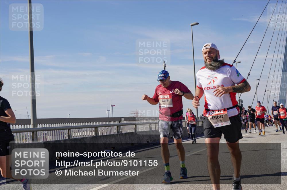 03.10.2025 - Köhlbrandbrückenlauf Michael Burmester http://msf.ph/oto/9101156 03.10.2025 12:46:35 Position 2 4370, 4486 meine-sportfotos.de