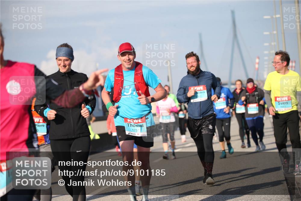 03.10.2025 - Köhlbrandbrückenlauf Jannik Wohlers http://msf.ph/oto/9101185 03.10.2025 10:03:31 Position 3 0, 1757, 1663 meine-sportfotos.de