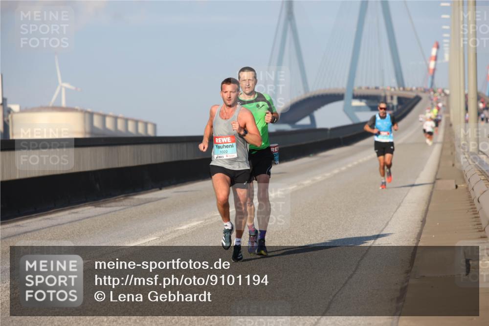 03.10.2025 - Köhlbrandbrückenlauf Lena Gebhardt http://msf.ph/oto/9101194 03.10.2025 09:36:31 Position 2 1022 meine-sportfotos.de