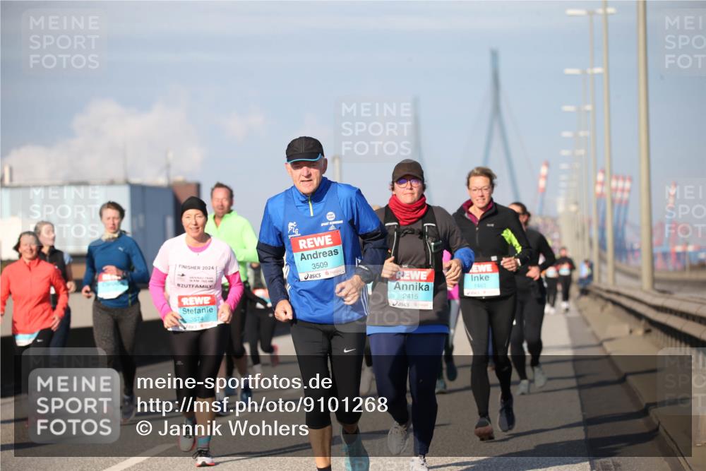 03.10.2025 - Köhlbrandbrückenlauf Jannik Wohlers http://msf.ph/oto/9101268 03.10.2025 10:03:36 Position 3 2024, 36, 760, 3574, 3509, 2415, 1463 meine-sportfotos.de