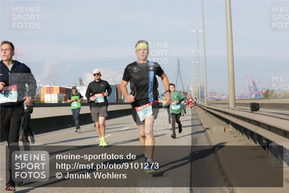 03.10.2025 - Köhlbrandbrückenlauf Jannik Wohlers http://msf.ph/oto/9101273 03.10.2025 09:48:55 Position 3  meine-sportfotos.de