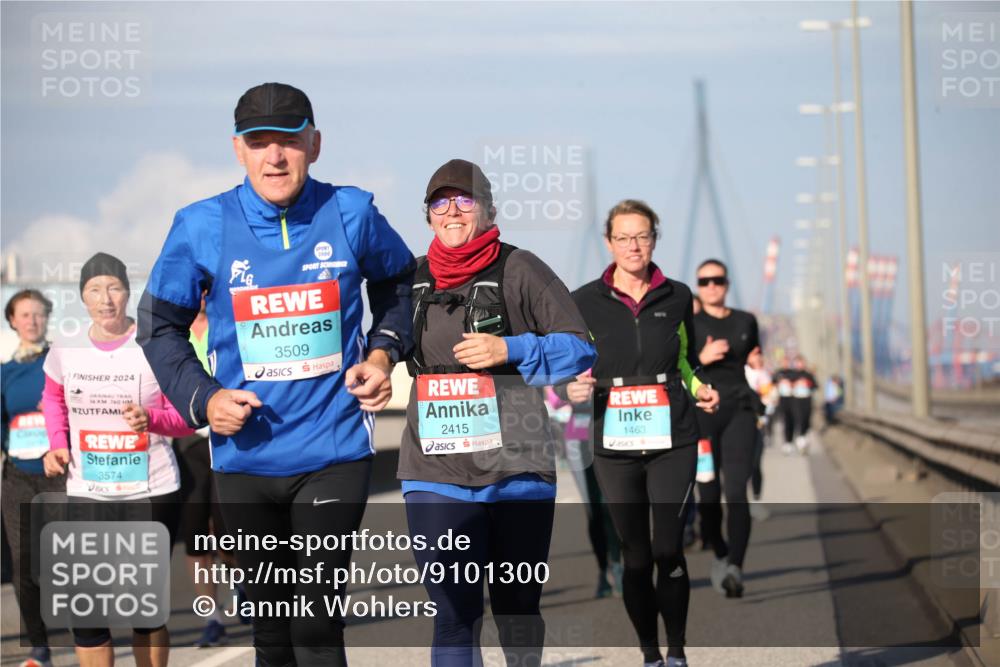 03.10.2025 - Köhlbrandbrückenlauf Jannik Wohlers http://msf.ph/oto/9101300 03.10.2025 10:03:37 Position 3 2024, 16, 760, 3574, 3509, 1463, 2415 meine-sportfotos.de