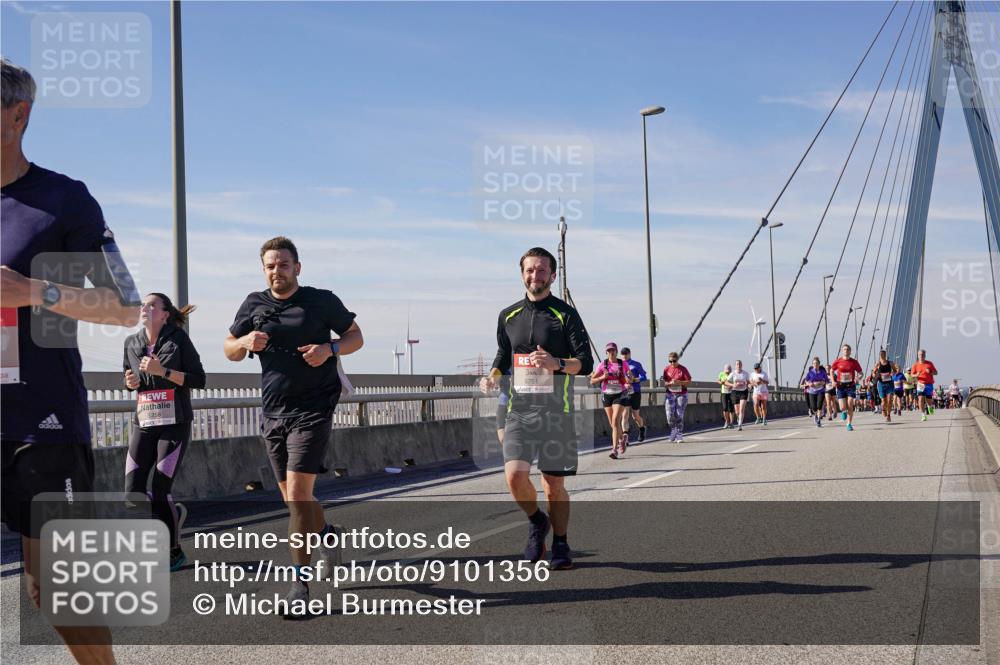 03.10.2025 - Köhlbrandbrückenlauf Michael Burmester http://msf.ph/oto/9101356 03.10.2025 12:46:43 Position 2 5258, 6751 meine-sportfotos.de