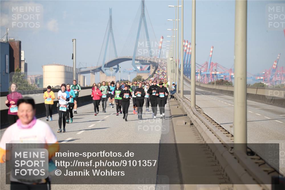 03.10.2025 - Köhlbrandbrückenlauf Jannik Wohlers http://msf.ph/oto/9101357 03.10.2025 10:03:46 Position 3  meine-sportfotos.de