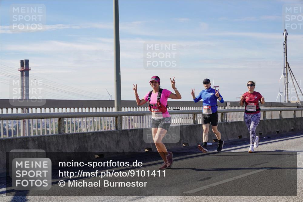 03.10.2025 - Köhlbrandbrückenlauf Michael Burmester http://msf.ph/oto/9101411 03.10.2025 12:46:47 Position 2  meine-sportfotos.de