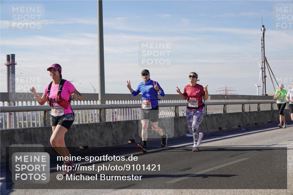 03.10.2025 - Köhlbrandbrückenlauf Michael Burmester http://msf.ph/oto/9101421 03.10.2025 12:46:47 Position 2  meine-sportfotos.de