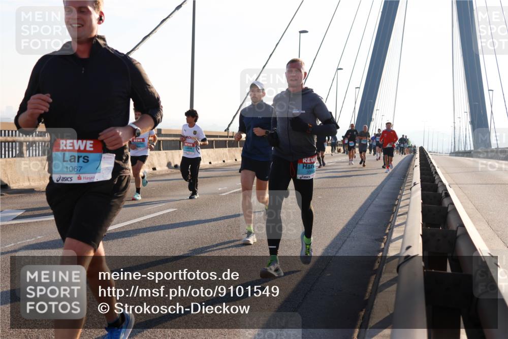03.10.2025 - Köhlbrandbrückenlauf Strokosch-Dieckow http://msf.ph/oto/9101549 03.10.2025 09:21:37 Position 1 1067, 335 meine-sportfotos.de