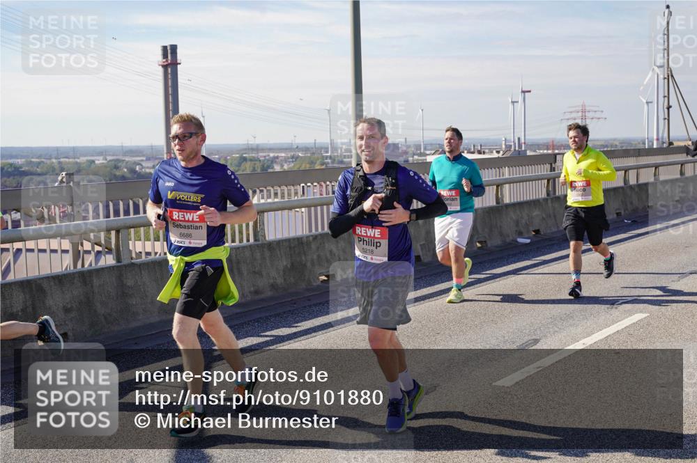 03.10.2025 - Köhlbrandbrückenlauf Michael Burmester http://msf.ph/oto/9101880 03.10.2025 12:47:07 Position 2 6686, 5218 meine-sportfotos.de