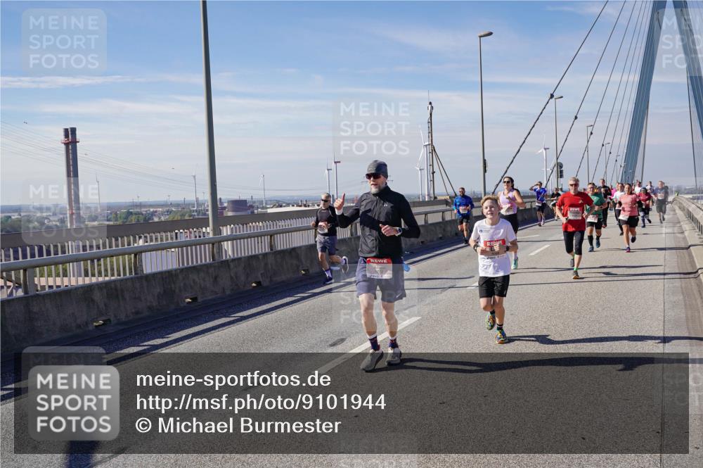 03.10.2025 - Köhlbrandbrückenlauf Michael Burmester http://msf.ph/oto/9101944 03.10.2025 12:47:10 Position 2  meine-sportfotos.de