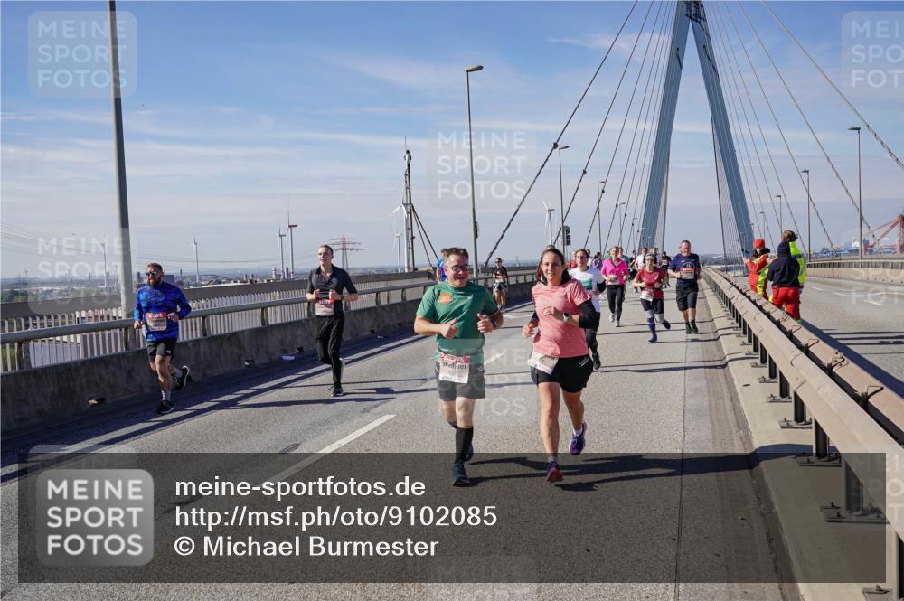 03.10.2025 - Köhlbrandbrückenlauf Michael Burmester http://msf.ph/oto/9102085 03.10.2025 12:47:15 Position 2  meine-sportfotos.de
