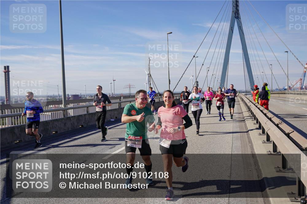 03.10.2025 - Köhlbrandbrückenlauf Michael Burmester http://msf.ph/oto/9102108 03.10.2025 12:47:15 Position 2  meine-sportfotos.de