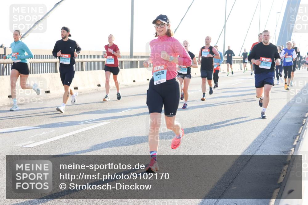 03.10.2025 - Köhlbrandbrückenlauf Strokosch-Dieckow http://msf.ph/oto/9102170 03.10.2025 09:23:14 Position 1 1205, 113, 1504 meine-sportfotos.de