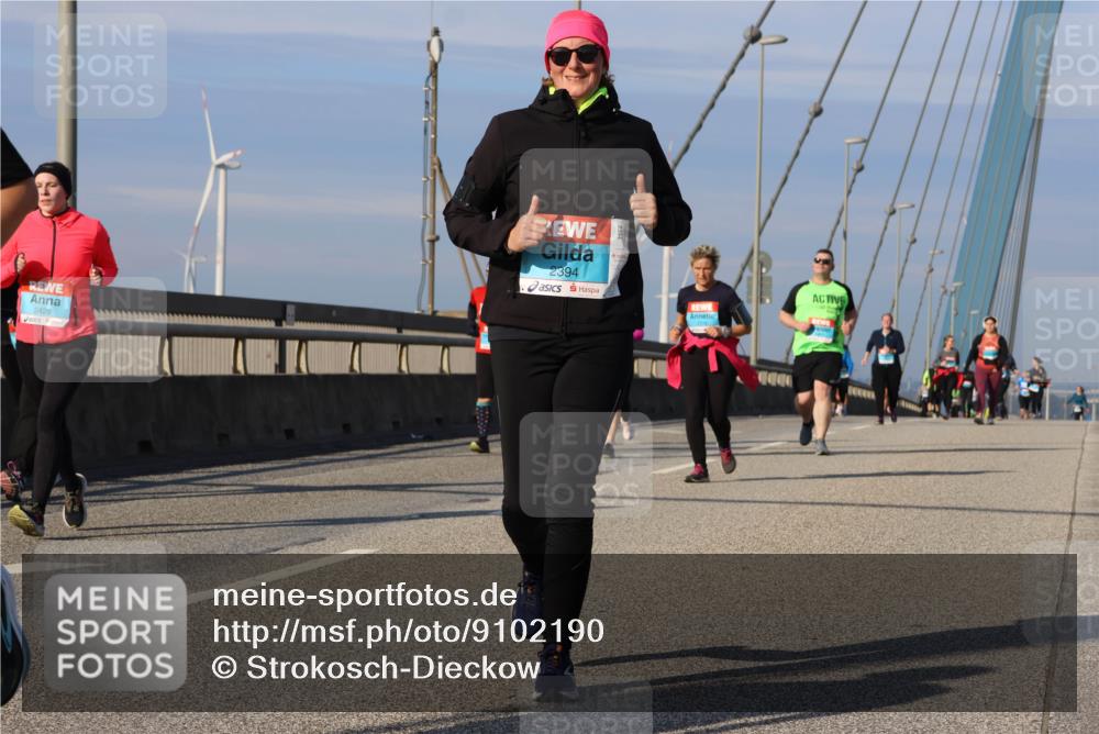 03.10.2025 - Köhlbrandbrückenlauf Strokosch-Dieckow http://msf.ph/oto/9102190 03.10.2025 10:08:25 Position 2 2429, 2394 meine-sportfotos.de
